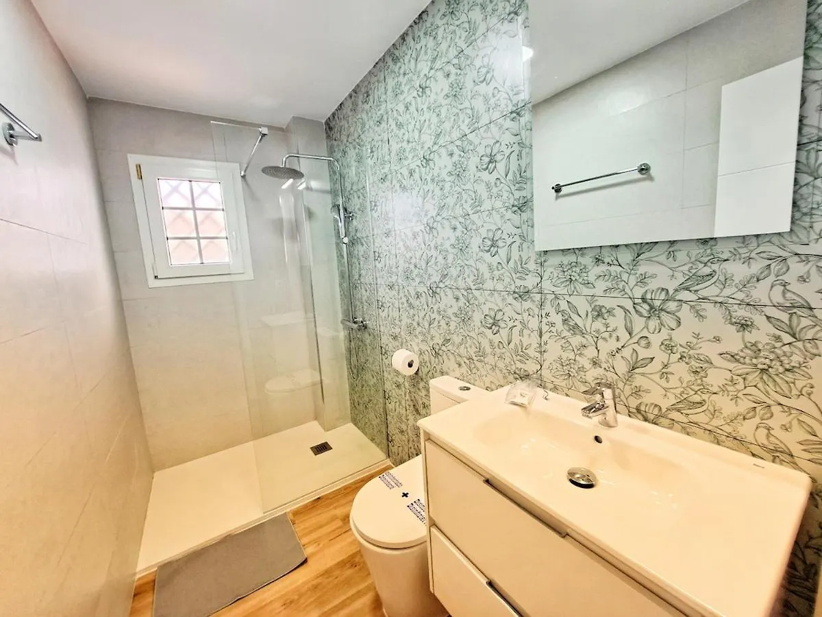 Apartmán El Faro, Playa Punta Del Moral - By Ac Real Isla del Moral 0*,  Španělsko